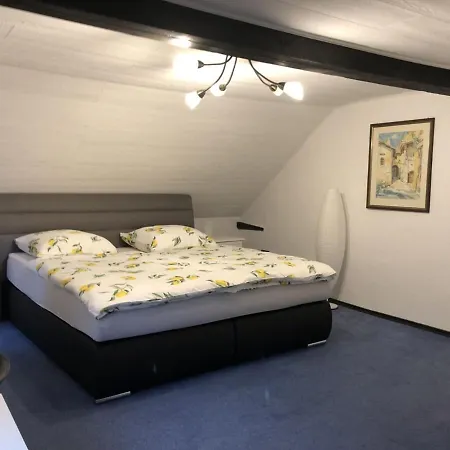 Auf Denkmalgeschuetztem Sturmhof Grefrath