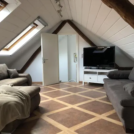 Auf Denkmalgeschuetztem Sturmhof Appartement *