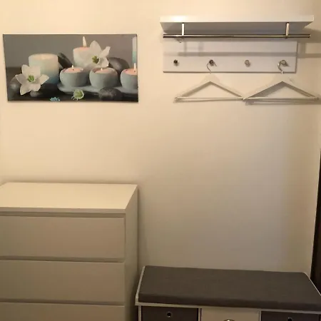 Auf Denkmalgeschuetztem Sturmhof Grefrath