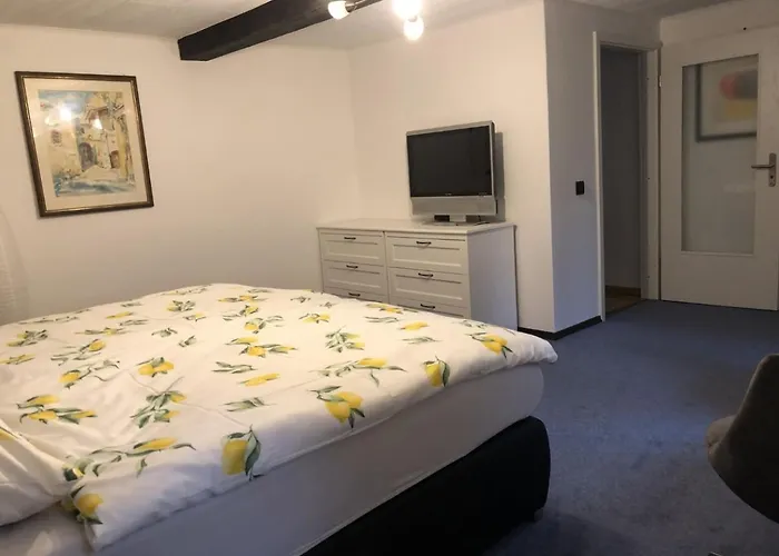 Appartement Auf Denkmalgeschuetztem Sturmhof Grefrath